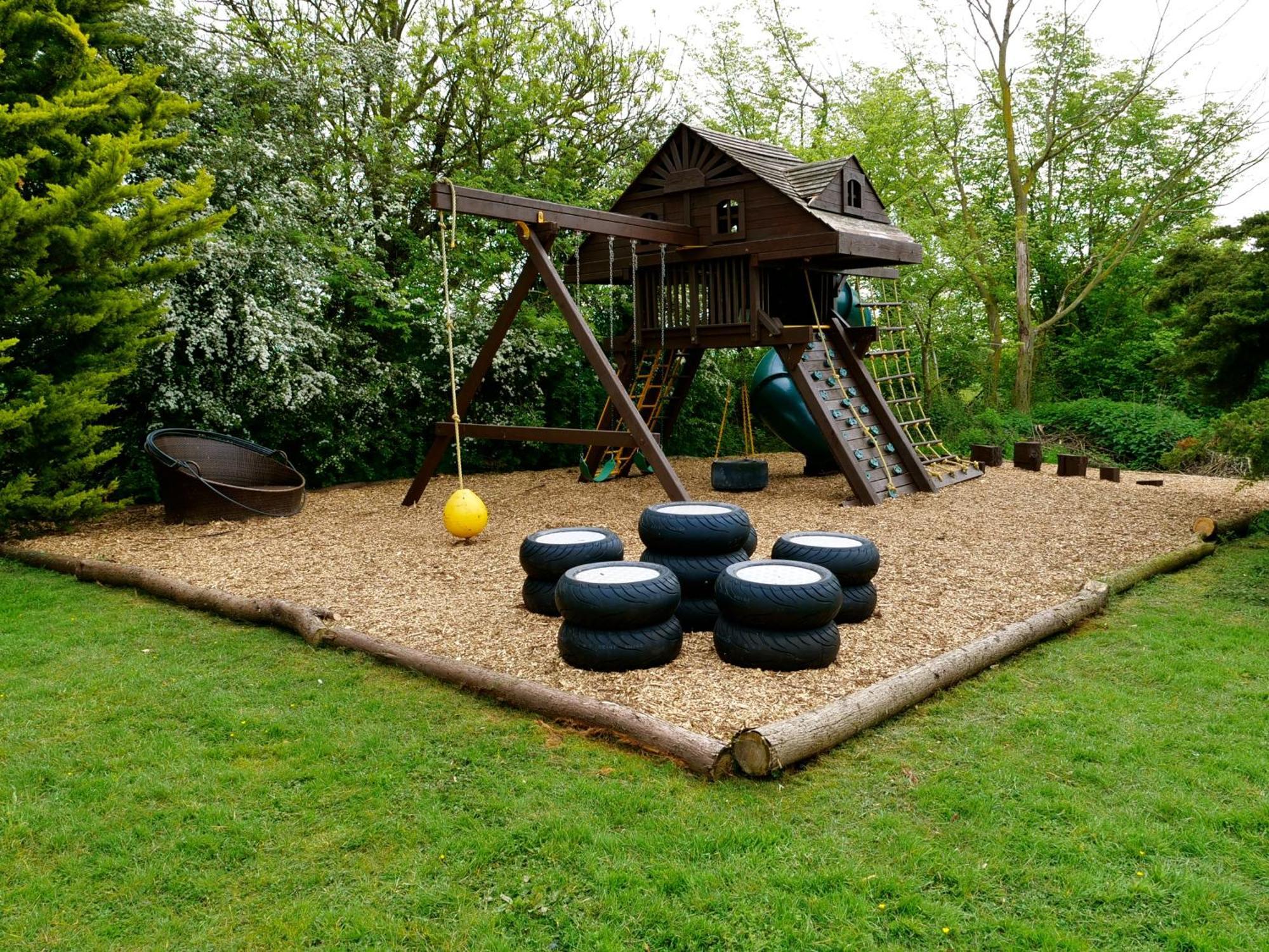 Deluxe 4 Or 5 Bed House With Hot Tub, Cinema Room Sleeps 15 Saffron Walden Εξωτερικό φωτογραφία
